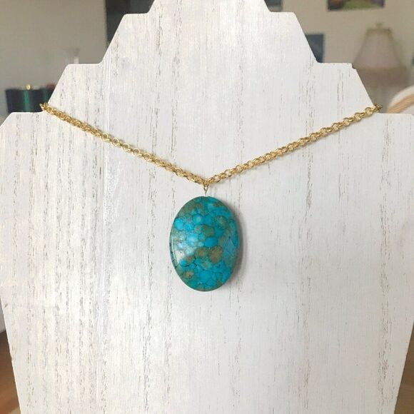 Turquoise Marble Stone Pendant on Gold Chain Necklace - Picture 5 of 6